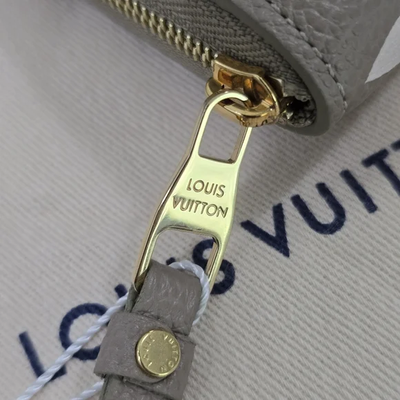 NWT Louis Vuitton Monogram Empreinte Bicolor Zippy Coin Purse